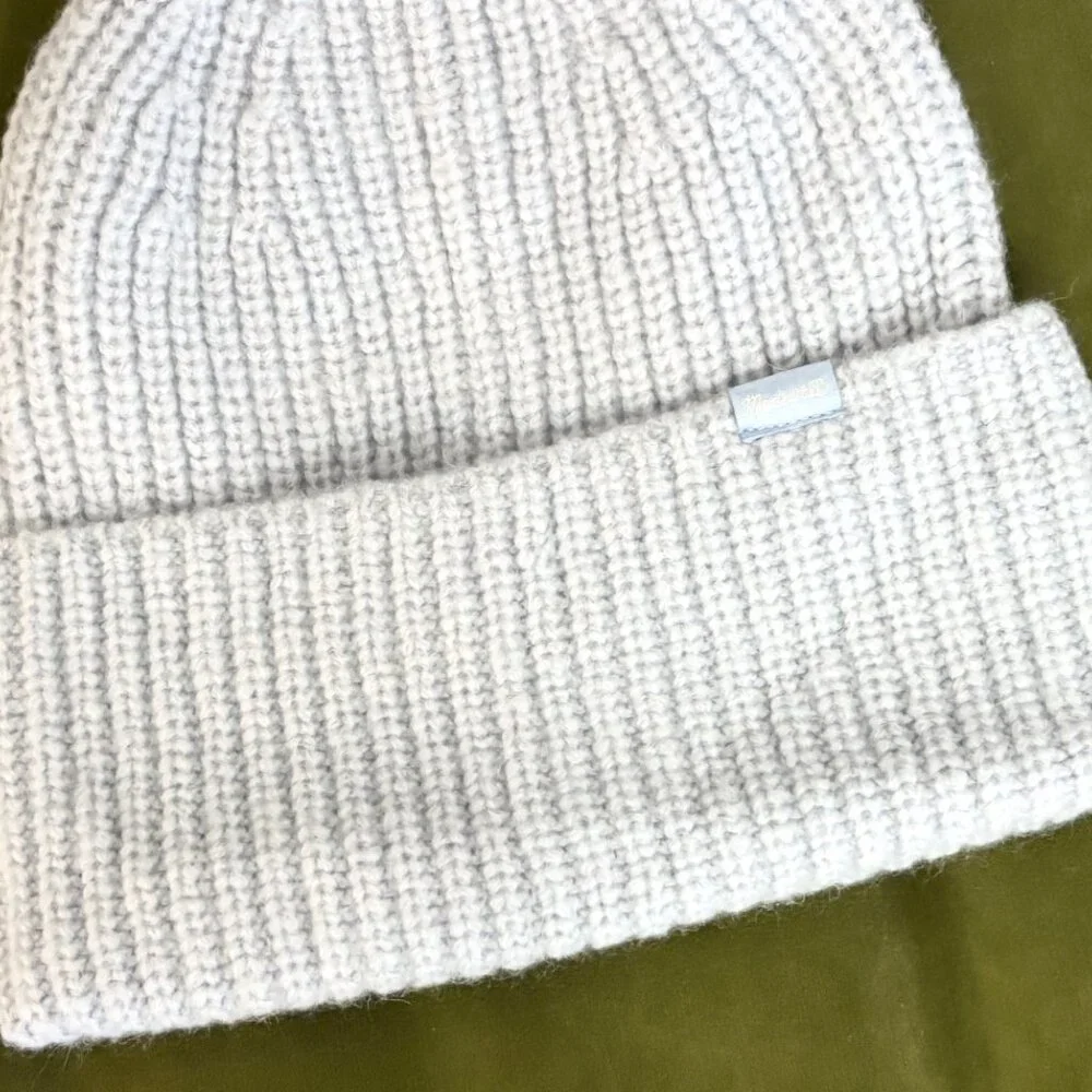 NWT Ribbed Favorite Daughter THE LOGO PATCH RIB BEANIE - retails $68 - Picture 10 of 12